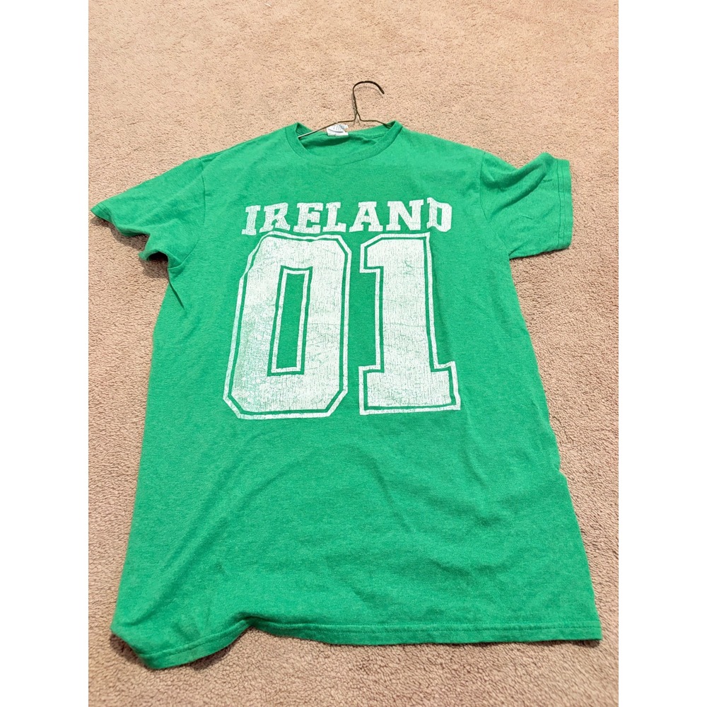 Delta Pro Weight Mens Ireland 01 Graphic T-Shirt Green Short Sleeve Crewneck S